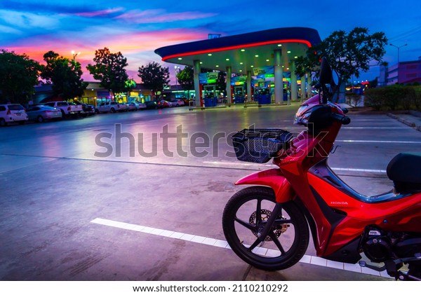 Red motorcycles, led\
system, auto, honda technology, 110cc system, Nonthaburi, Thailand\
21 January 2022