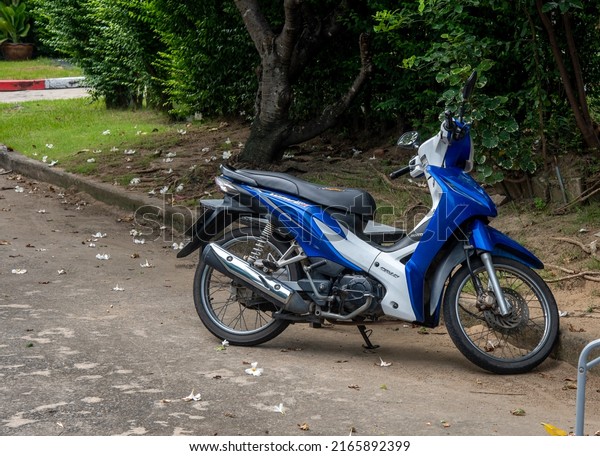 Red motorcycles, led\
system, auto, honda technology, 110cc system, Nonthaburi, Thailand\
4 June 2022