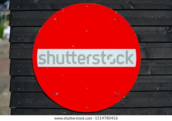Red\
no entry traffic sign                              \

