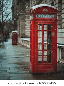 Red Phone Booth. Snow Day. London-UK-02.08.2021