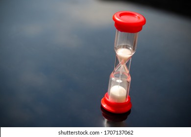 Red Plastic Game Sand Timer