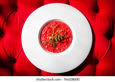 Red risotto art