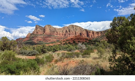 Red Rocks Of Sedona Arizona Along A Hiking Trail