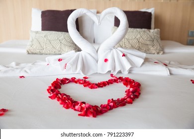 129,199 Love Hotel Images, Stock Photos & Vectors | Shutterstock