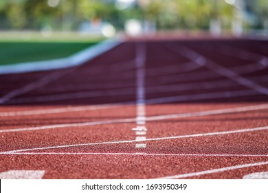Running Tracks Athletics White Stripes A0 A1 A2 A3 A4 Satin photo poster a3419h 