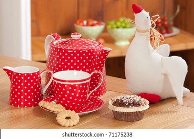 Red Tea Set