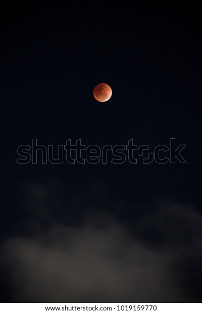 Red total\
lunar eclipse on 31st January in\
Bangkok