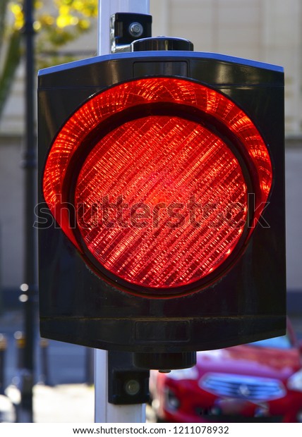 Red Traffic\
Light