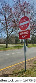 Red Traffic Sign Wrong Way. No Entry Wrong Way Go Back Road Sign