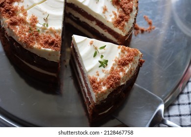 1,213 Frosted cake sheet Images, Stock Photos & Vectors | Shutterstock