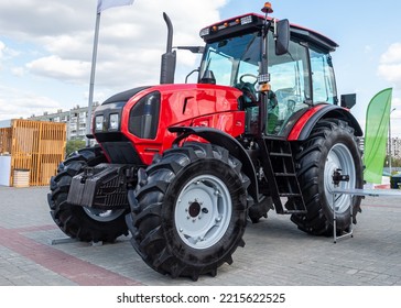 Red Tractor: Over 46,210 Royalty-Free Licensable Stock Photos