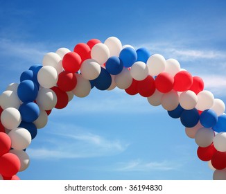 Red White And Blue Patriotic Balloon Arch Background