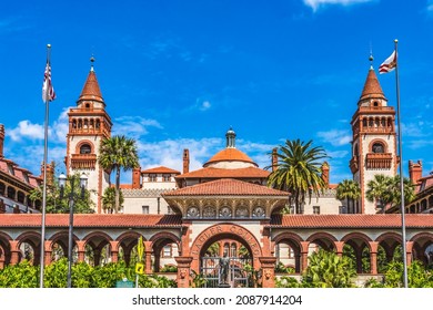 Red White Flagler College St Augustine Florida. Small College Founded 1968, Originally Ponce De Leon Hotel Founded 1888 By Industrialist Railroad Pioneer Henry Flagler