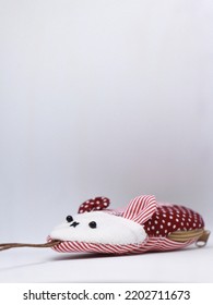 Red   white polka dot mouse doll 