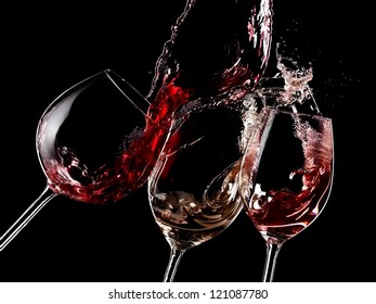 Red White Rose Wine On Black Stock Photo 1355962889 | Shutterstock