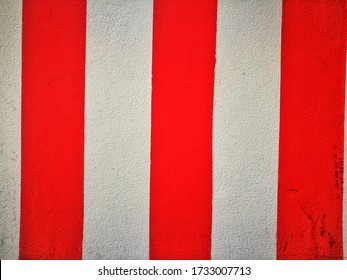 Red And White Stripe Pattern Backgrounf