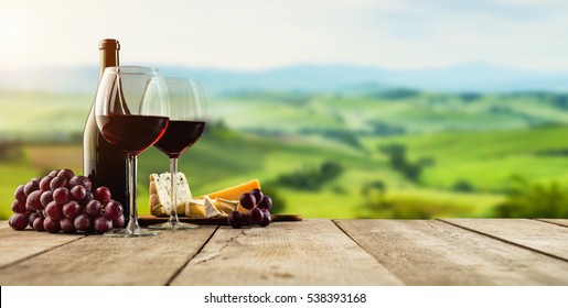 53,954 Wine Scene Images, Stock Photos & Vectors 