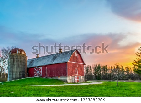 Red Wood Barn Farm Sunset