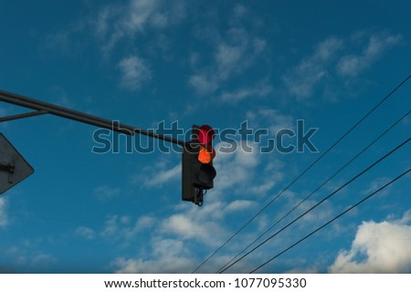 red and yellow traffic light