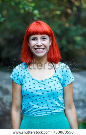 outside redhead rushing Outside redhead rushing