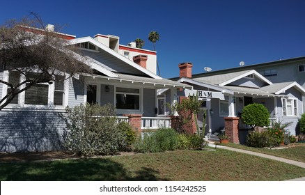 Redondo Beach, California USA - August 8, 2018: An Example Of Classic Los Angeles Area Bungalow Court Architecture In Craftsman Style From 1923 On South Broadway