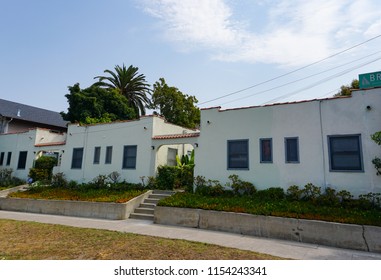 Redondo Beach, California USA - August 10, 2018: Classic Bungalow Court Architecture Has Three Rows Of Cottages In A Spanish Design On North Broadway