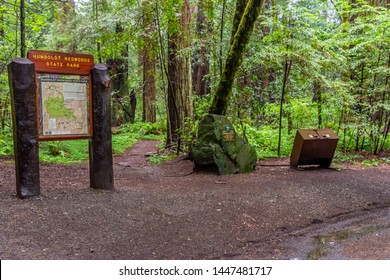 Imagenes Fotos De Stock Y Vectores Sobre Roadside Parks