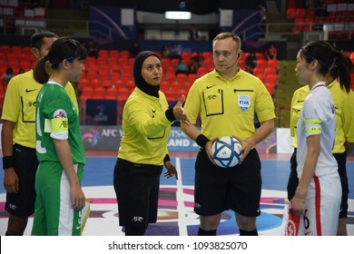 Referee Zari Fathi Of FIFA Coin Toss During AFC Women’s Futsal Championship 2018 Final Match Between Hong Kong And Macau At Indoor Stadium Huamark On May 4, 2018 In BANGKOK,Thailand.