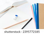 Reference books and writing utensils.
Translation: sleeve, paper