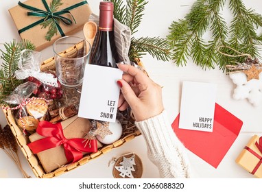 Refined Christmas Gift Basket For Culinary Enthusiats With Bottle Of Wine And Mulled Wine Ingredients. Corporate Hamper Or Personal Present For Cooking Lovers, Foodies And Gourmands.