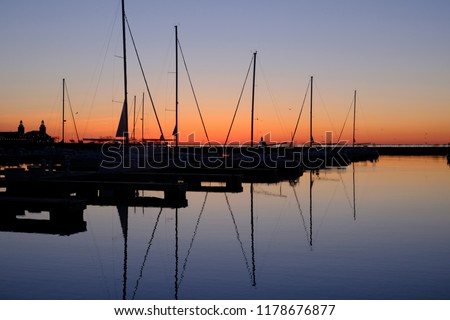 Sonnenuntergang im Hafen von Schlüttsiel