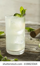 Refreshing Cucumber Gin Spritz Cocktail With Lime And Mint