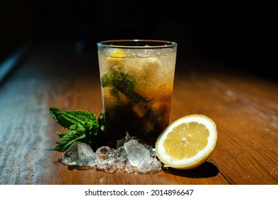 refreshing drink with ice and mint