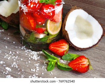 Strawberry Coconut Lemonade Images Stock Photos Vectors Shutterstock