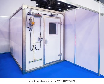 Refrigeration Chamber For Food Storage