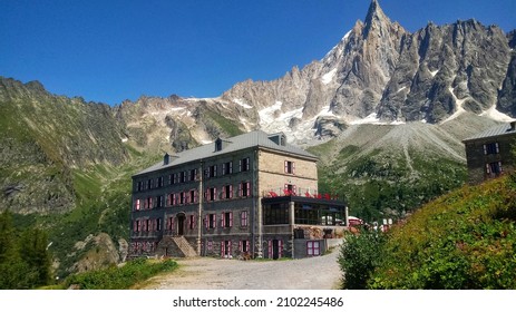 Refuge Du Montenvers - Aiguille Du Dru