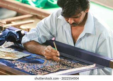 Refugee People Engage With Handicraft Work At Mohammadpur Geneva Camp, Dhaka, Bangladesh On March 27, 2011. 