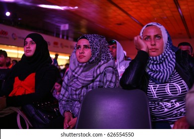 Refugees Gathered To Watch El Classico With Carles Puyol In Thessaloniki  April 23, 2017