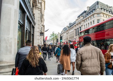 REGENT STREET, ENGLAND- 17 April 2021: A Busy Regent Street After Initial Lockdown Easing In England