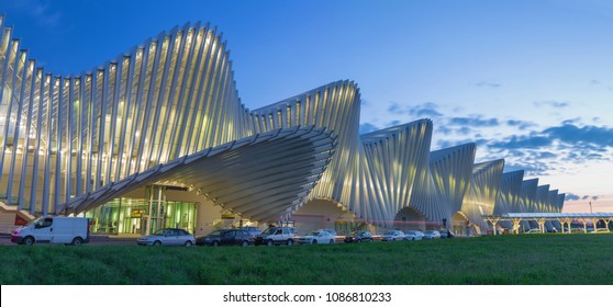 2,732 Architect santiago calatrava Images, Stock Photos & Vectors ...