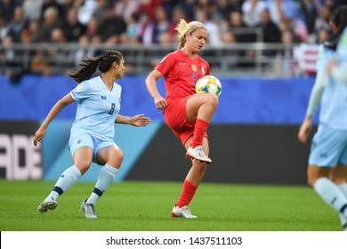 REIMS, FRANCE-JUNE 11:Lindsey Horan Of USA In Action During The 2019 FIFA Women's World Cup France Group F Match Between USA And Thailand At Stade Auguste Delaune