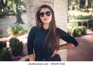 1,615 Mexican Girl With Glasses Images, Stock Photos & Vectors ...