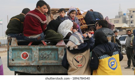 Relief teams distribute aid to refugees. A truck transporting furniture for refugees fleeing the bombing.
Aleppo, Syria 17 April 2018