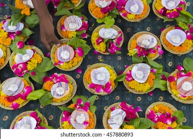 10,147 Uttar pradesh festival Stock Photos, Images & Photography ...