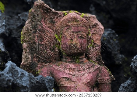 Remnants of an old Buddha statue that had been abandoned for a long time.