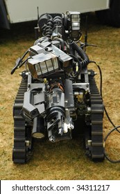 remote control bomb disposal robot used by the military