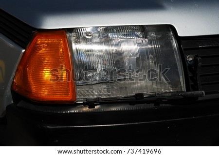  Renault Fuego headlight details
