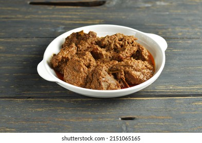 Rendang Is A Dish Made From Authentic Indonesian Meat Originating From Minangkabau. This Dish Is Produced From A Long Low-temperature Cooking Process Using Various Spices And Coconut Milk.