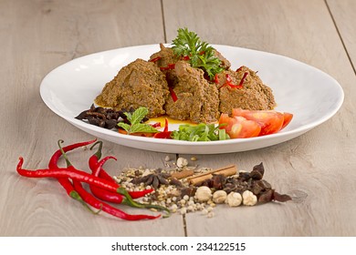 Rendang Padang, The Famous Indonesian Food From West Sumatera