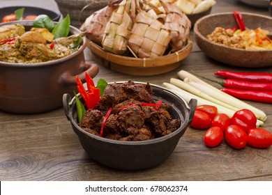 Rendang Padang, Famous Indonesian Food, 